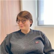 Etudiant de 19 ans en étude de marketing